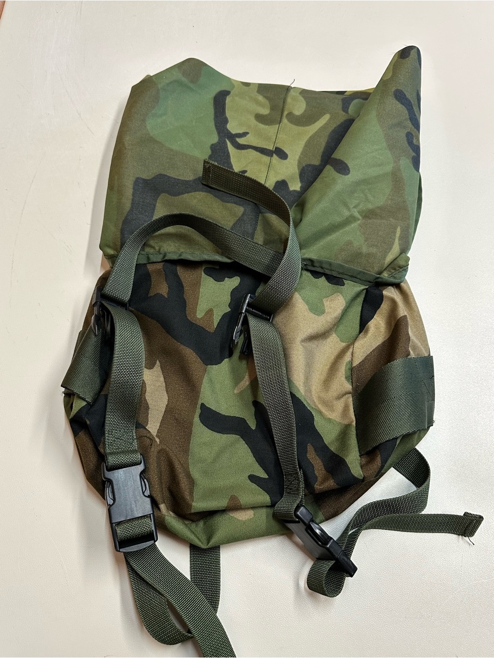 US Military Issue Woodland Camouflage MOLLE Field Training Alice Butt Pack